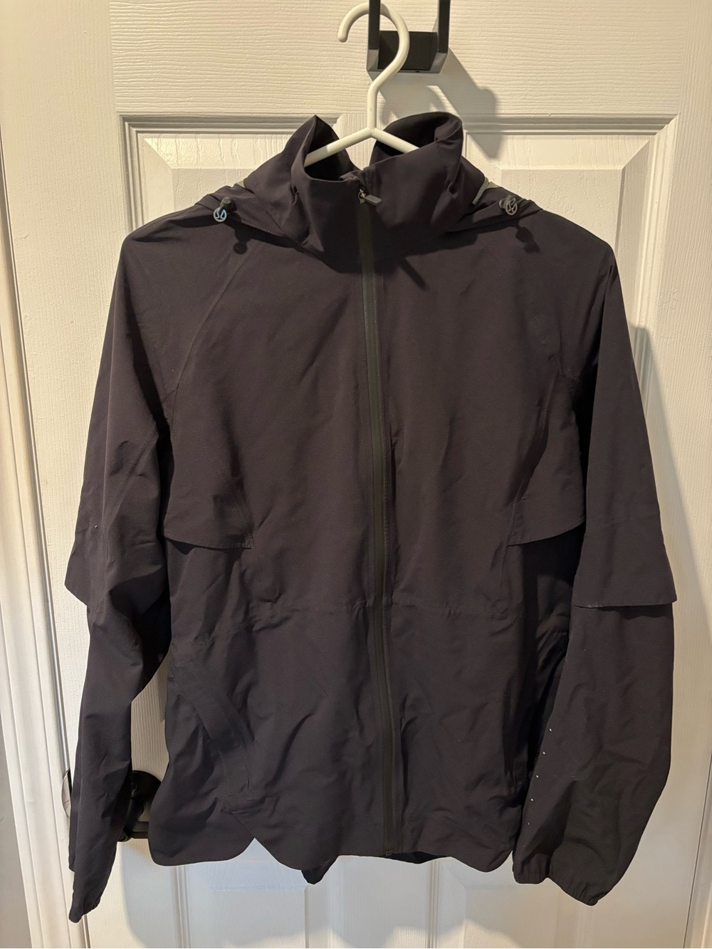 Lululemon Rain Training  Running Jacket Size 8 Black